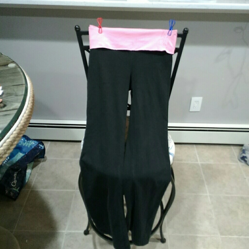 Pink leggings